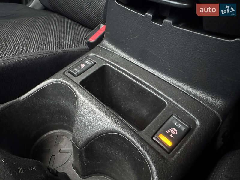 Позашляховик / Кросовер Nissan Qashqai 2014 в Києві фото 26 Позашляховик / Кросовер Nissan Qashqai 2014 в Києві