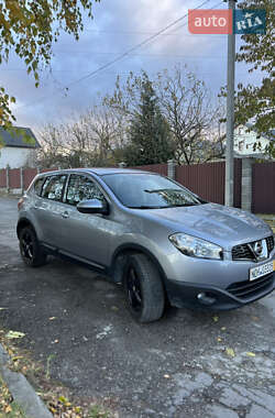 Внедорожник / Кроссовер Nissan Qashqai 2010 в Львове