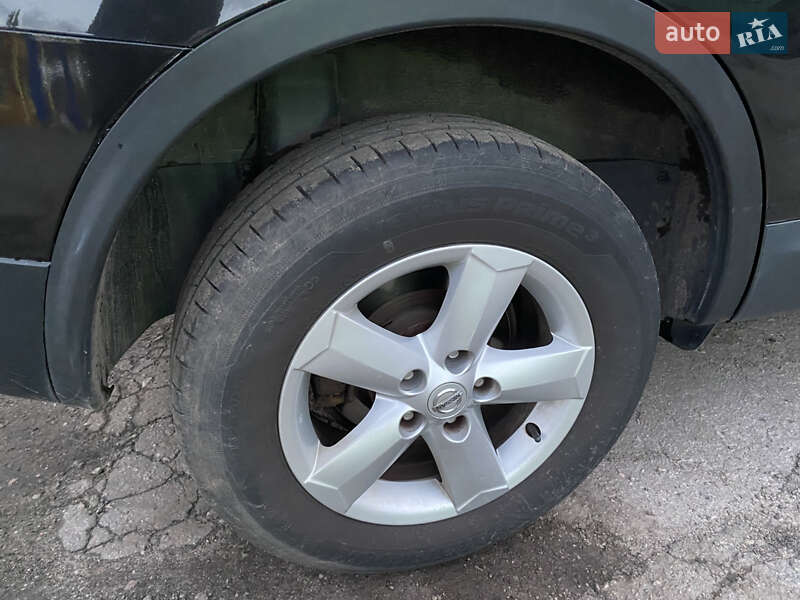 Внедорожник / Кроссовер Nissan Qashqai 2008 в Конотопе
