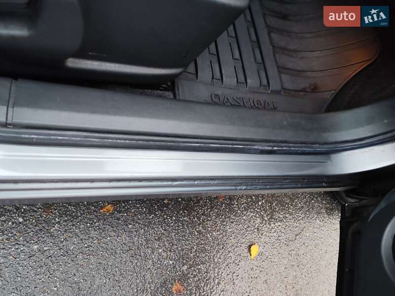 Внедорожник / Кроссовер Nissan Qashqai 2010 в Звягеле фото 34 Внедорожник / Кроссовер Nissan Qashqai 2010 в Звягеле