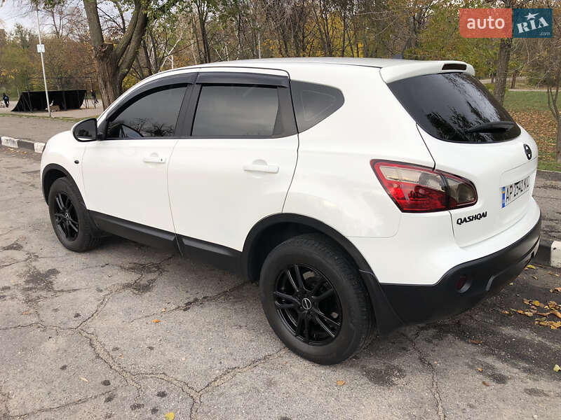Позашляховик / Кросовер Nissan Qashqai 2011 в Запоріжжі фото 3 Позашляховик / Кросовер Nissan Qashqai 2011 в Запоріжжі