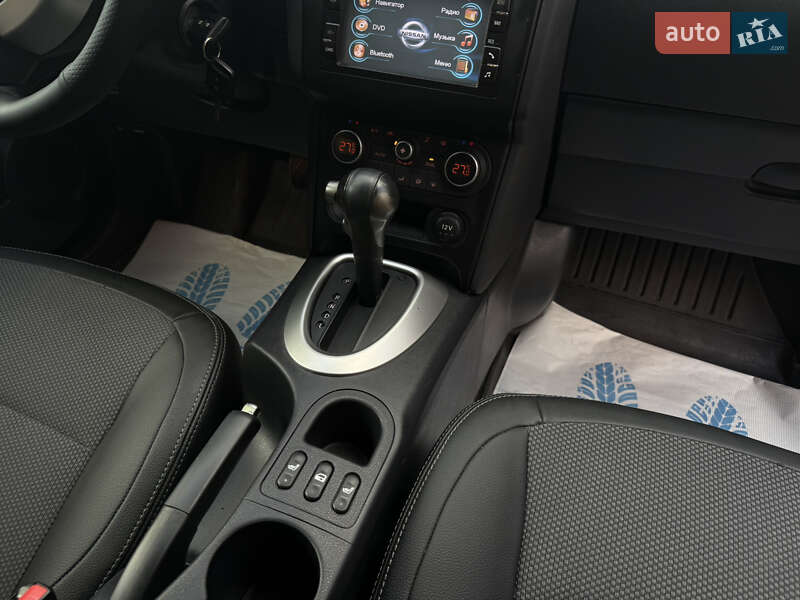 Внедорожник / Кроссовер Nissan Qashqai 2012 в Тячеве