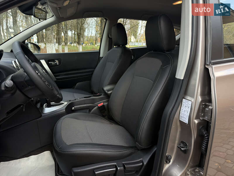 Внедорожник / Кроссовер Nissan Qashqai 2012 в Тячеве