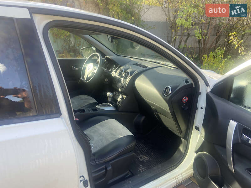 Позашляховик / Кросовер Nissan Qashqai 2011 в Києві