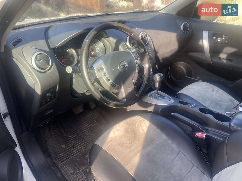 Позашляховик / Кросовер Nissan Qashqai 2011 в Києві