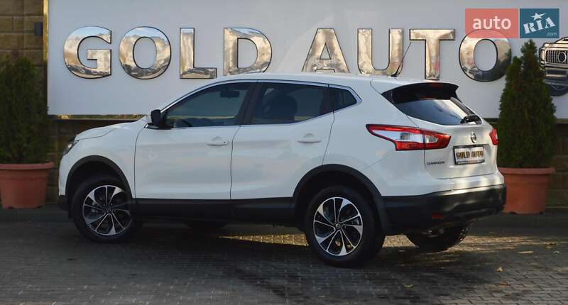 Внедорожник / Кроссовер Nissan Qashqai 2015 в Одессе
