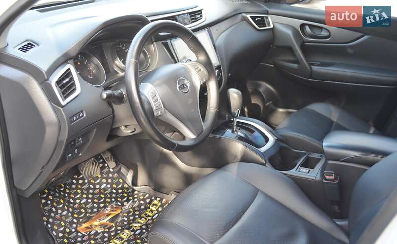 Внедорожник / Кроссовер Nissan Qashqai 2015 в Одессе