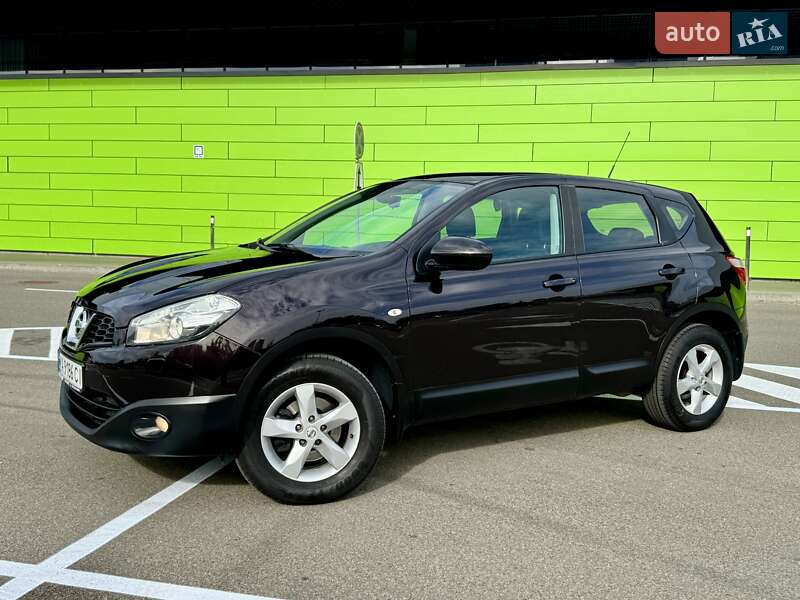 Внедорожник / Кроссовер Nissan Qashqai 2013 в Киеве