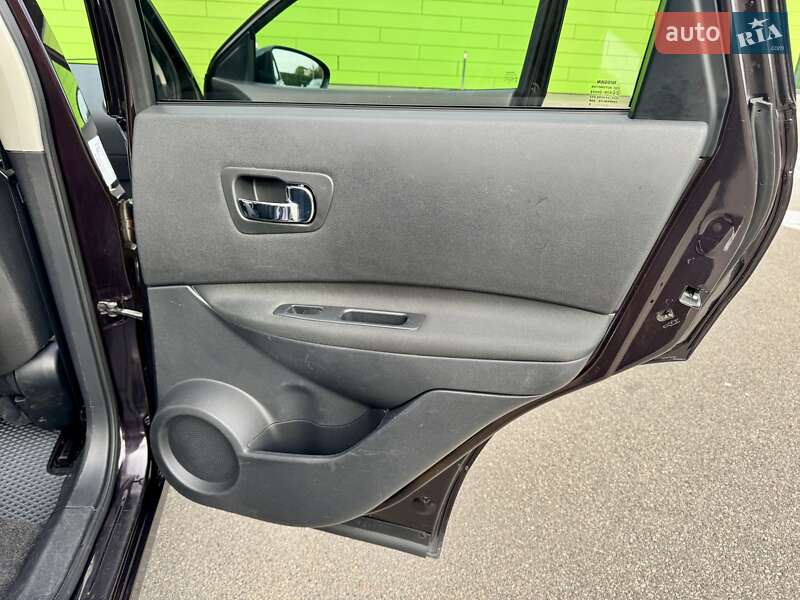 Внедорожник / Кроссовер Nissan Qashqai 2013 в Киеве