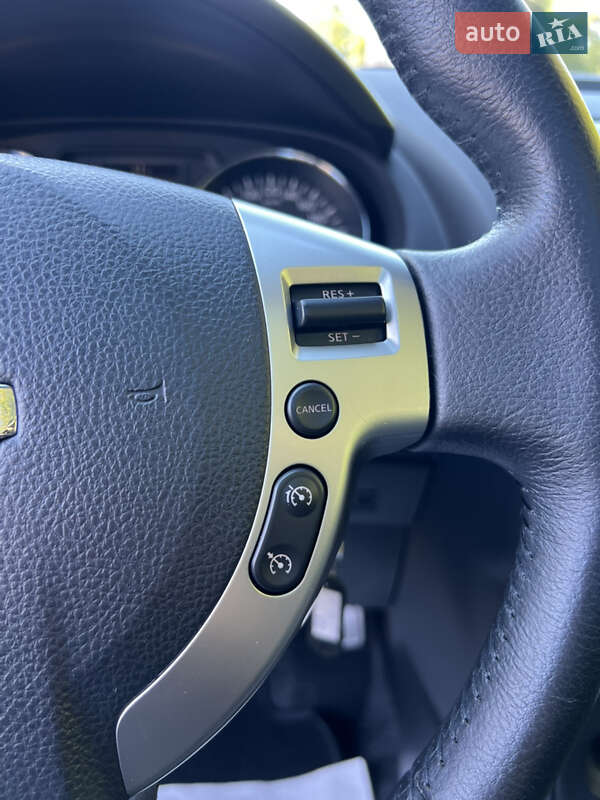 Внедорожник / Кроссовер Nissan Qashqai 2013 в Луцке