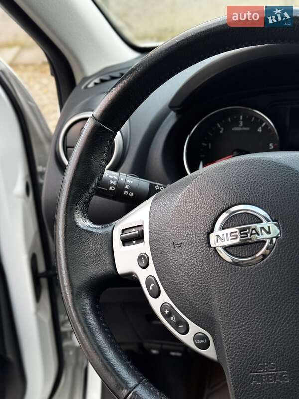 Внедорожник / Кроссовер Nissan Qashqai 2012 в Стрые