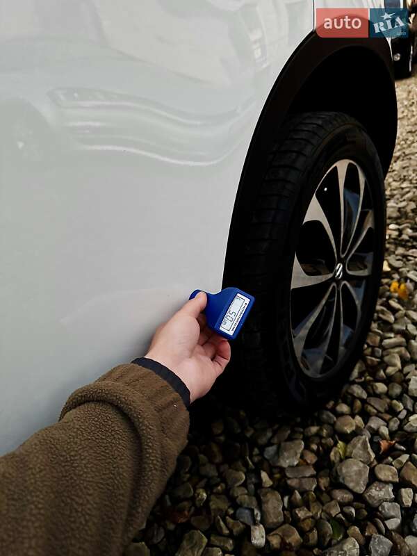 Внедорожник / Кроссовер Nissan Qashqai 2012 в Стрые