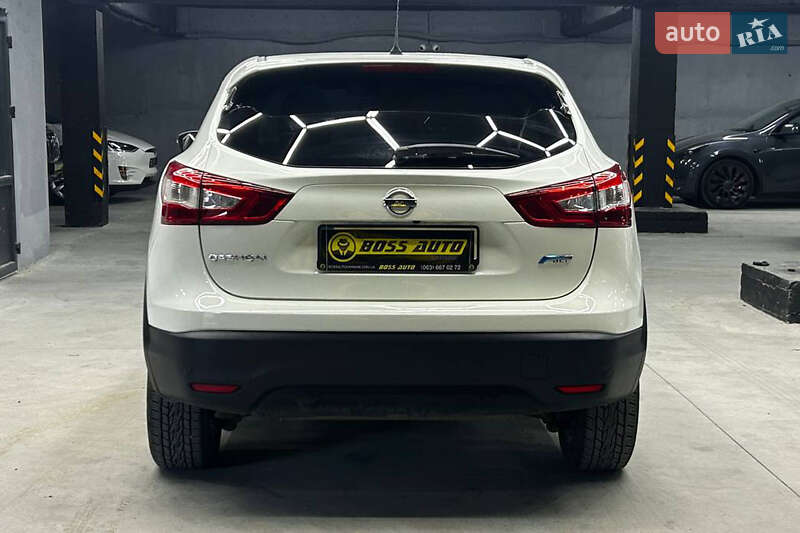 Внедорожник / Кроссовер Nissan Qashqai 2014 в Черновцах фото 5 Внедорожник / Кроссовер Nissan Qashqai 2014 в Черновцах