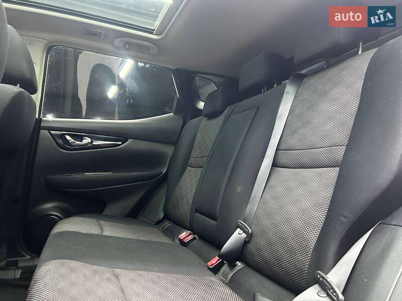 Внедорожник / Кроссовер Nissan Qashqai 2014 в Черновцах фото 12 Внедорожник / Кроссовер Nissan Qashqai 2014 в Черновцах