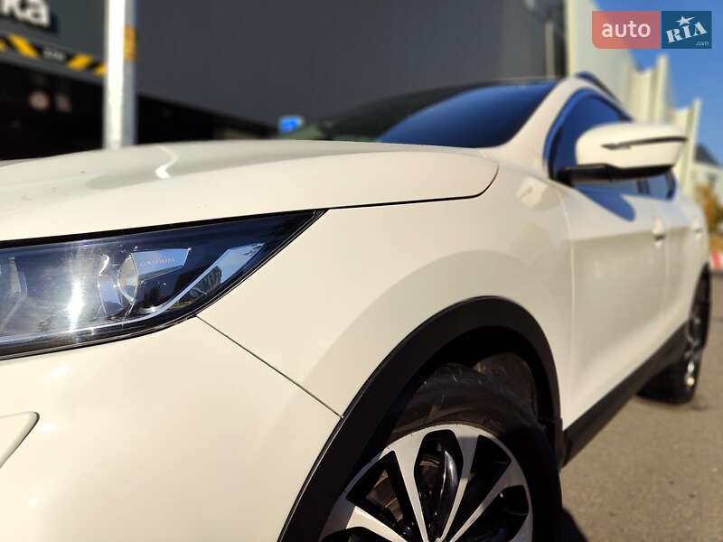 Внедорожник / Кроссовер Nissan Qashqai 2019 в Киеве