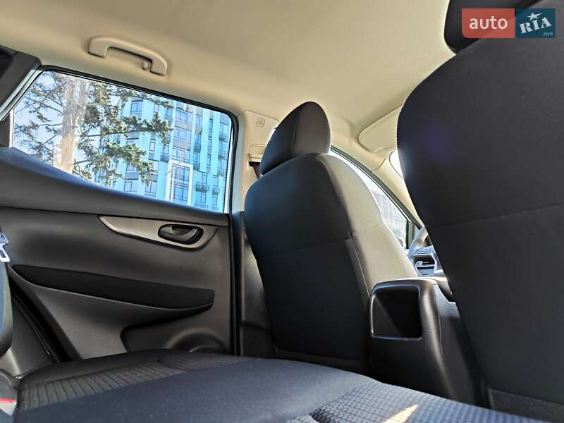 Внедорожник / Кроссовер Nissan Qashqai 2019 в Киеве
