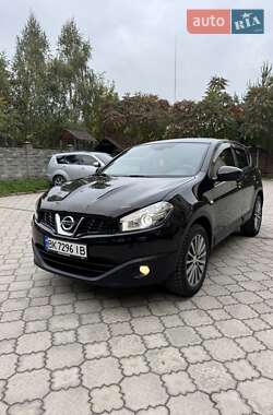 Внедорожник / Кроссовер Nissan Qashqai 2010 в Ровно