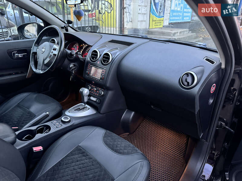 Внедорожник / Кроссовер Nissan Qashqai 2012 в Николаеве