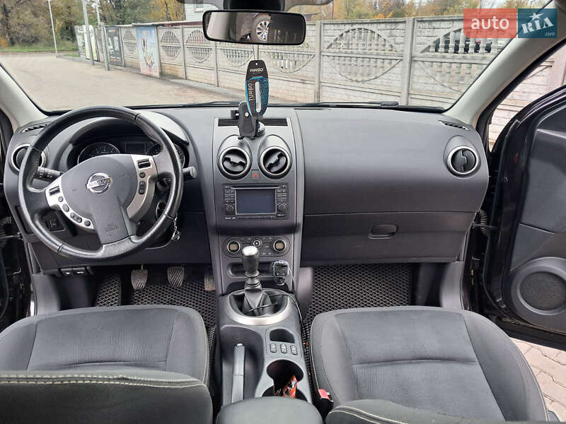 Внедорожник / Кроссовер Nissan Qashqai 2011 в Кривом Роге фото 17 Внедорожник / Кроссовер Nissan Qashqai 2011 в Кривом Роге