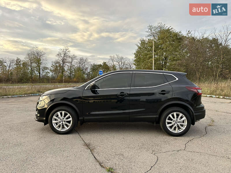 Позашляховик / Кросовер Nissan Qashqai 2021 в Бродах