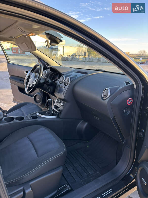 Внедорожник / Кроссовер Nissan Qashqai 2011 в Первомайске