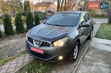 Позашляховик / Кросовер Nissan Qashqai 2011 в Луцьку