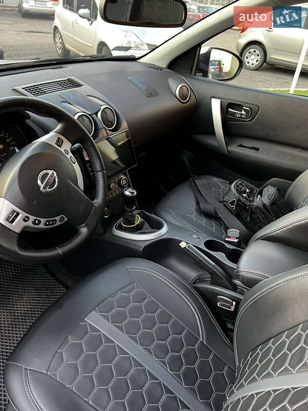 Внедорожник / Кроссовер Nissan Qashqai 2008 в Смеле фото 7 Внедорожник / Кроссовер Nissan Qashqai 2008 в Смеле