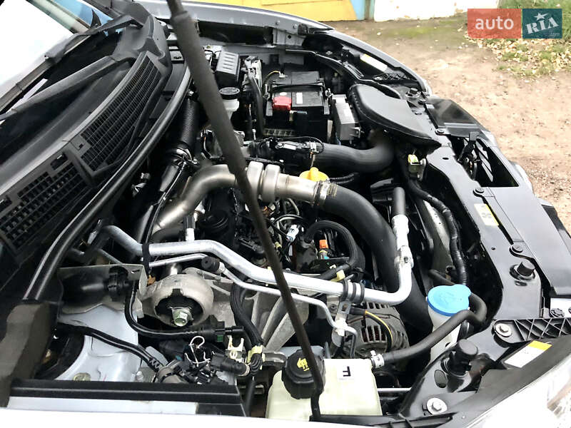 Внедорожник / Кроссовер Nissan Qashqai 2011 в Коростене фото 63 Внедорожник / Кроссовер Nissan Qashqai 2011 в Коростене