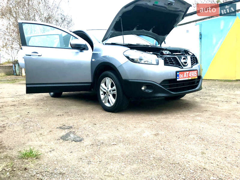 Внедорожник / Кроссовер Nissan Qashqai 2011 в Коростене фото 74 Внедорожник / Кроссовер Nissan Qashqai 2011 в Коростене