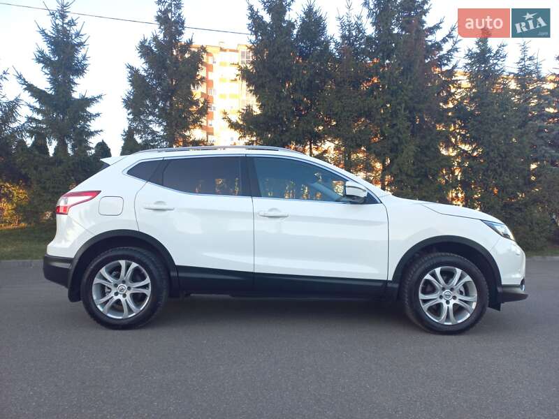 Позашляховик / Кросовер Nissan Qashqai 2015 в Тернополі фото 4 Позашляховик / Кросовер Nissan Qashqai 2015 в Тернополі