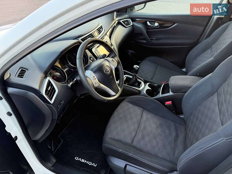 Внедорожник / Кроссовер Nissan Qashqai 2017 в Ковеле фото 13 Внедорожник / Кроссовер Nissan Qashqai 2017 в Ковеле