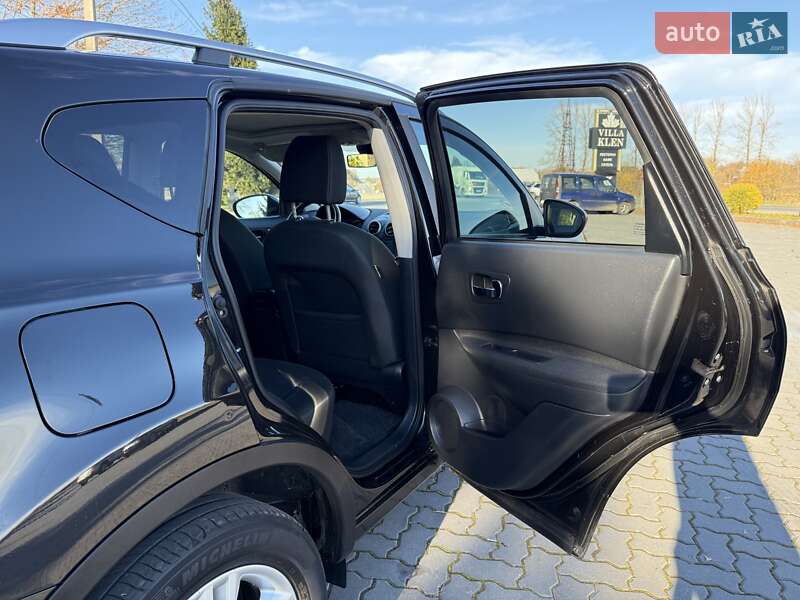 Позашляховик / Кросовер Nissan Qashqai 2011 в Коломиї