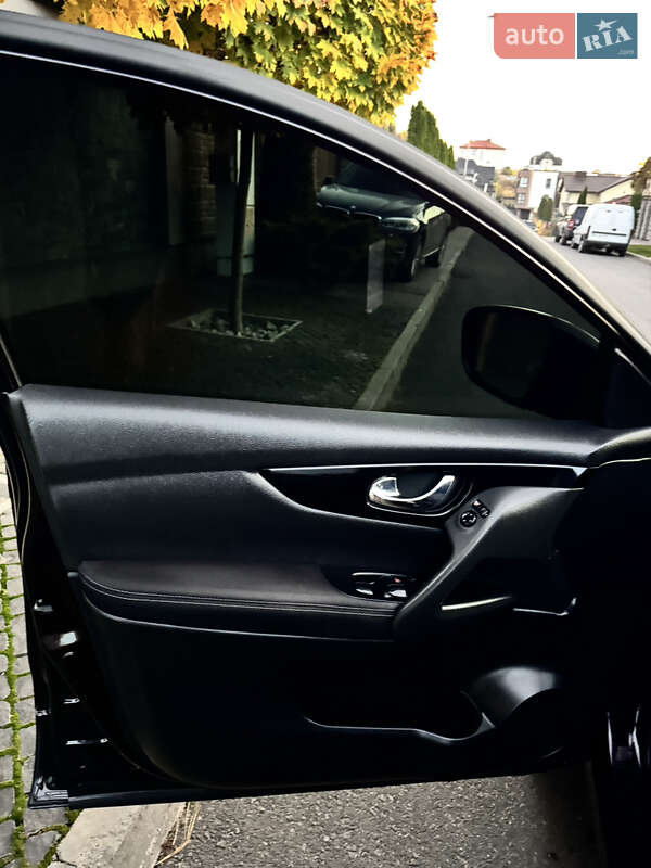 Внедорожник / Кроссовер Nissan Qashqai 2017 в Ровно фото 22 Внедорожник / Кроссовер Nissan Qashqai 2017 в Ровно
