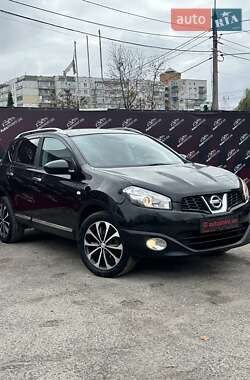 Позашляховик / Кросовер Nissan Qashqai 2011 в Сумах