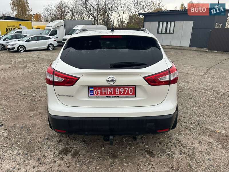 Внедорожник / Кроссовер Nissan Qashqai 2017 в Нововолынске