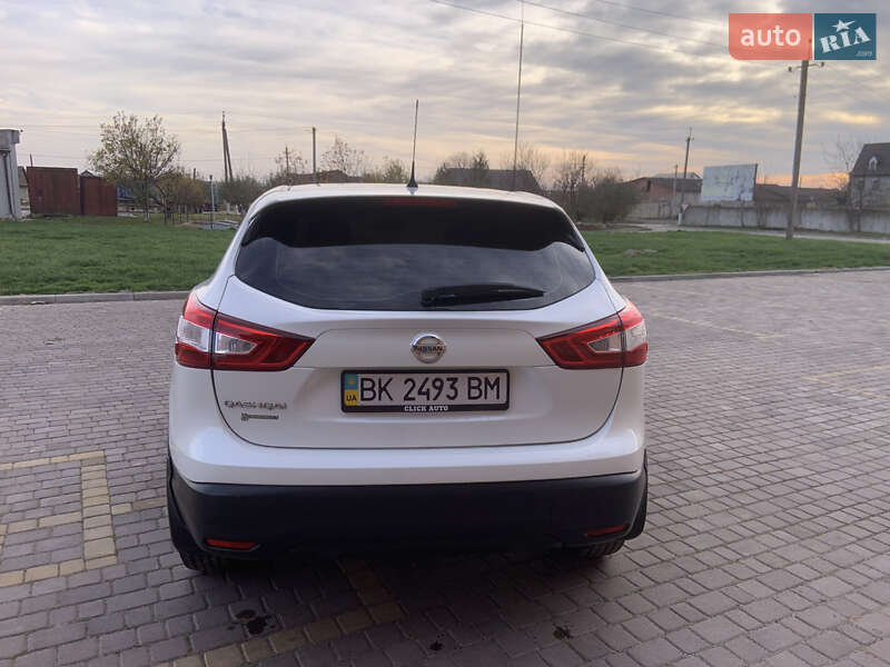 Внедорожник / Кроссовер Nissan Qashqai 2014 в Теофиполе