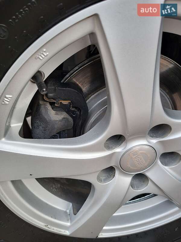 Внедорожник / Кроссовер Nissan Qashqai 2013 в Радивилове