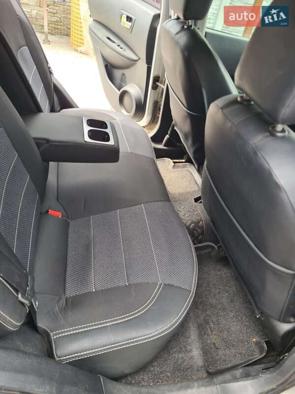 Внедорожник / Кроссовер Nissan Qashqai 2010 в Киеве фото 16 Внедорожник / Кроссовер Nissan Qashqai 2010 в Киеве