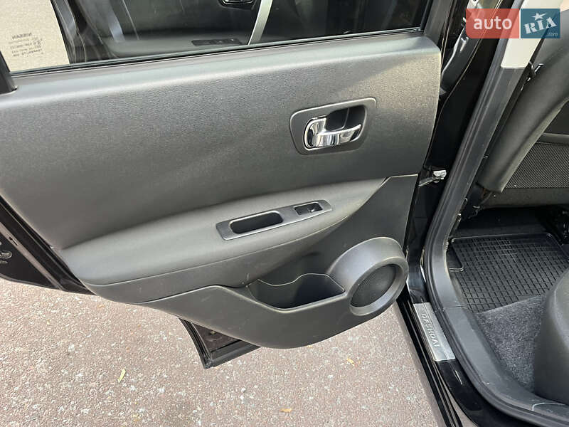 Внедорожник / Кроссовер Nissan Qashqai 2010 в Ровно фото 121 Внедорожник / Кроссовер Nissan Qashqai 2010 в Ровно