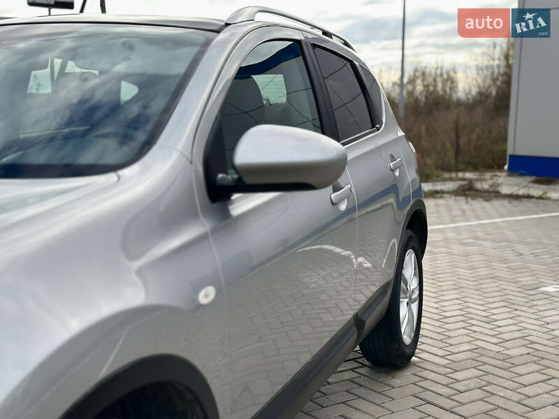 Внедорожник / Кроссовер Nissan Qashqai 2010 в Ковеле