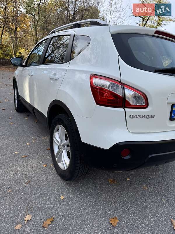 Внедорожник / Кроссовер Nissan Qashqai 2011 в Львове