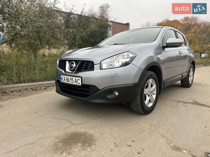 Внедорожник / Кроссовер Nissan Qashqai 2012 в Киеве