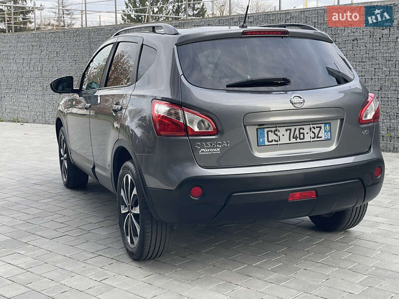 Внедорожник / Кроссовер Nissan Qashqai 2013 в Луцке