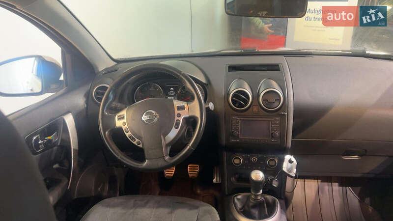 Внедорожник / Кроссовер Nissan Qashqai 2010 в Ровно