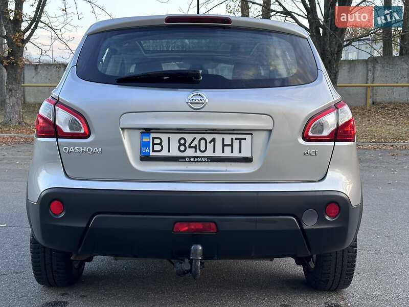 Внедорожник / Кроссовер Nissan Qashqai 2011 в Полтаве