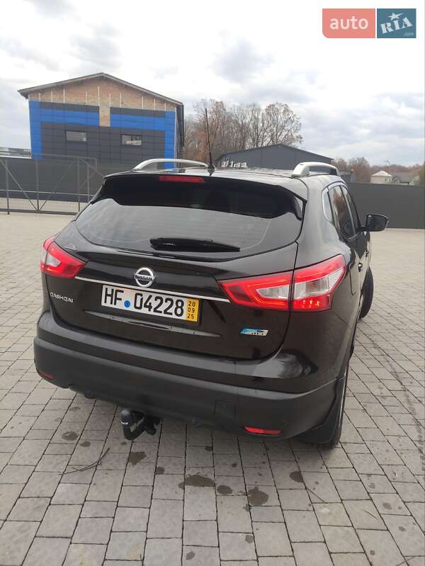 Позашляховик / Кросовер Nissan Qashqai 2014 в Львові фото 6 Позашляховик / Кросовер Nissan Qashqai 2014 в Львові