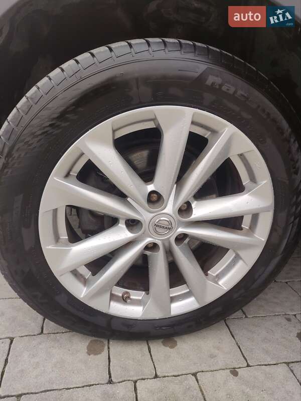 Позашляховик / Кросовер Nissan Qashqai 2014 в Львові фото 19 Позашляховик / Кросовер Nissan Qashqai 2014 в Львові