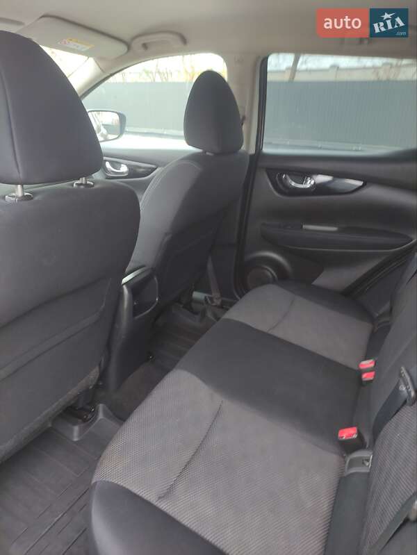 Позашляховик / Кросовер Nissan Qashqai 2014 в Львові фото 40 Позашляховик / Кросовер Nissan Qashqai 2014 в Львові