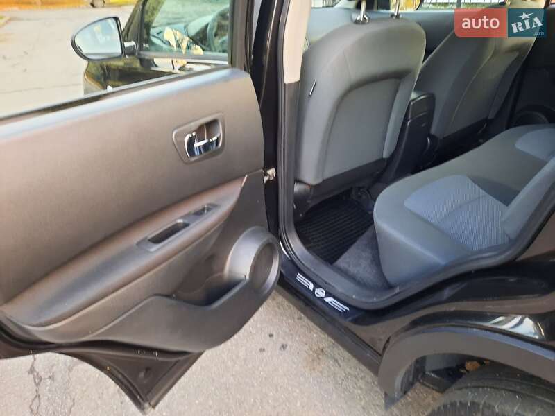 Внедорожник / Кроссовер Nissan Qashqai 2011 в Полтаве фото 34 Внедорожник / Кроссовер Nissan Qashqai 2011 в Полтаве