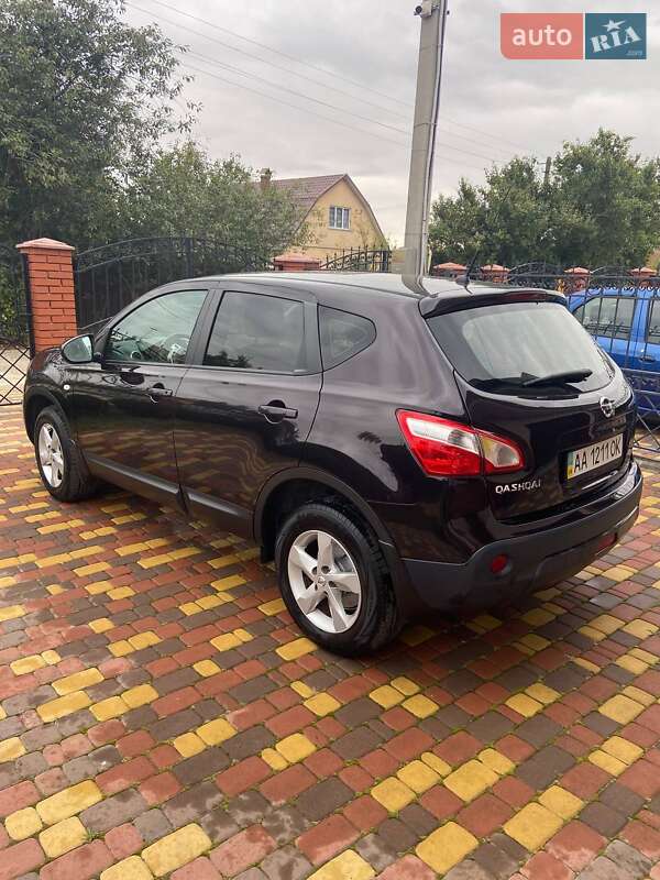 Внедорожник / Кроссовер Nissan Qashqai 2013 в Киеве